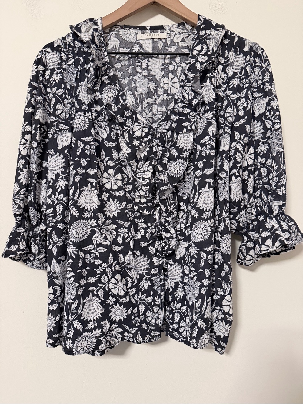 Paneros black floral blouse ruffle M